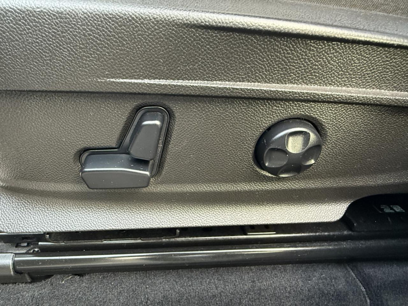 Photo 30 de l'offre de ALFA ROMEO STELVIO 2.2 D - 210 - BVA LUSSO Q4 GPS   CAMERA AR   CLIM à 21990€ chez Triplo auto