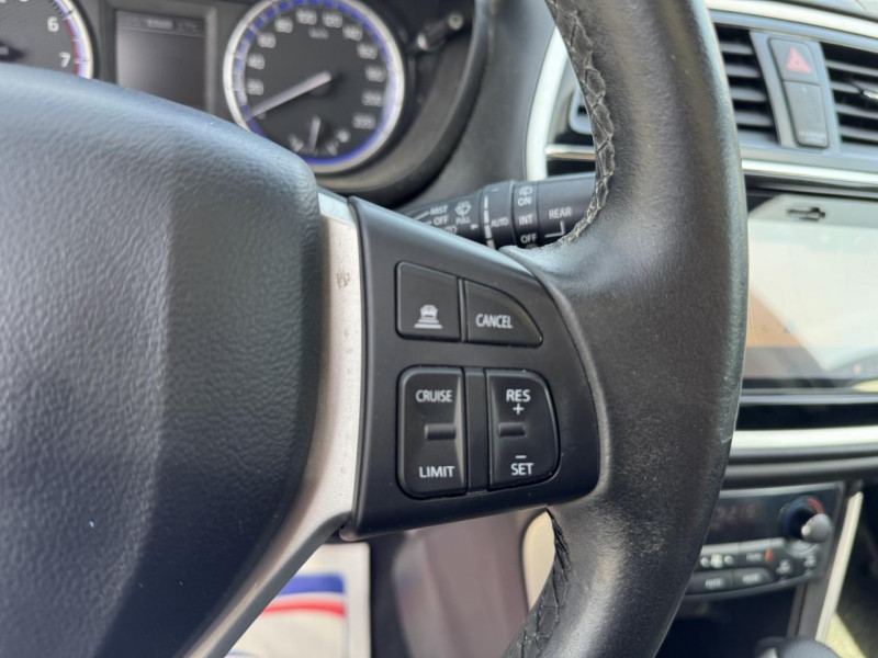 Photo 30 de l'offre de SUZUKI SX4 S-CROSS S-CROSS 1.4 BOOSTERJET ALLGRIP - BVA S-CROSS STYLE GPS   CAMERA AR   TOIT OUVRANT à 12990€ chez Triplo auto