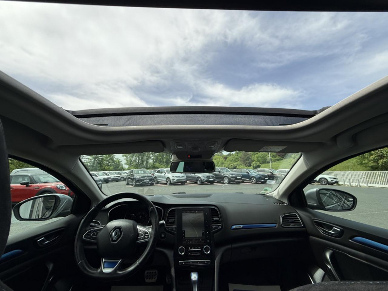 Photo 16 de l'offre de RENAULT MEGANE MéGANE 1.3 TCE - 160 - BV EDC -  GT LINE GPS   TOIT OUVRANT   CAMERA AR  à 15990€ chez Triplo auto