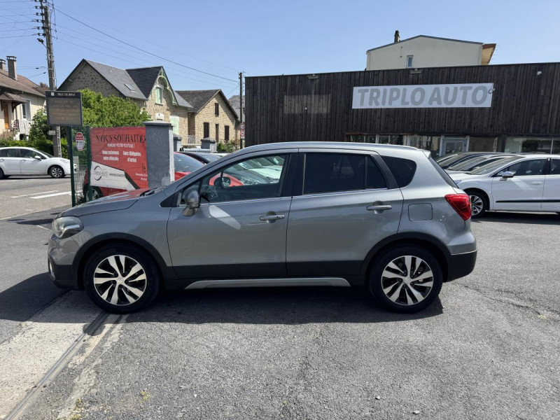 Photo 2 de l'offre de SUZUKI SX4 S-CROSS S-CROSS 1.4 BOOSTERJET ALLGRIP - BVA S-CROSS STYLE GPS   CAMERA AR   TOIT OUVRANT à 12990€ chez Triplo auto