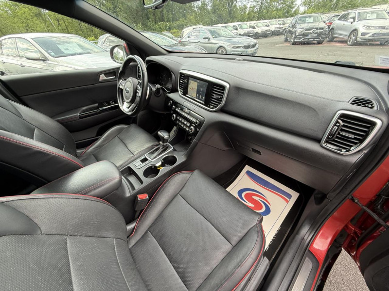 Photo 15 de l'offre de KIA SPORTAGE 1.6 CRDI - 136 - BV DCT - GT LINE GPS   ATTELAGE   CAMERA AR   à 16490€ chez Triplo auto
