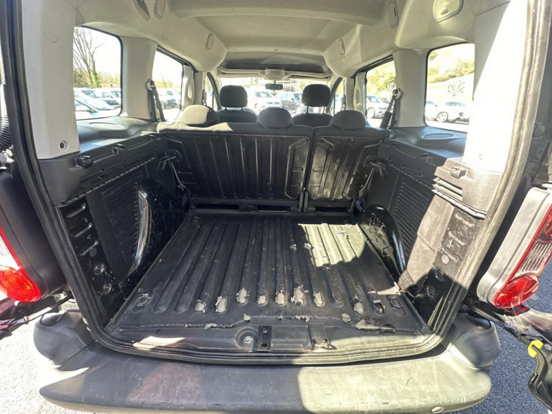 Photo 12 de l'offre de CITROEN BERLINGO 1.6 BLUEHDI - 100  FEEL   CLIM à 13990€ chez Triplo auto