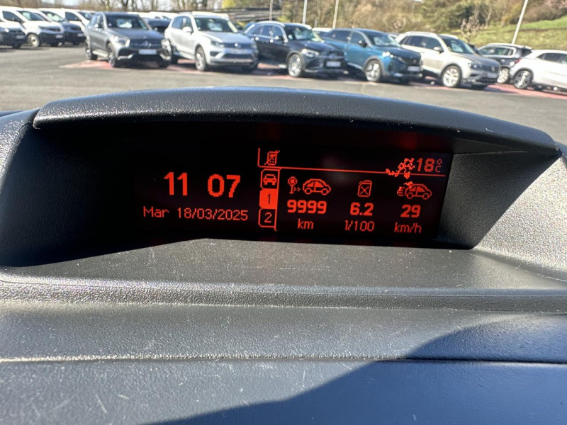 Photo 20 de l'offre de CITROEN BERLINGO 1.6 BLUEHDI - 100  FEEL   CLIM à 13990€ chez Triplo auto