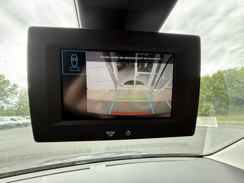 Photo 20 de l'offre de PEUGEOT PARTNER M 650KG 1.5 BLUEHDI S&S - 130 - BV EAT8 GPS   CAMERA AR   CARPLAY à 23990€ chez Triplo auto