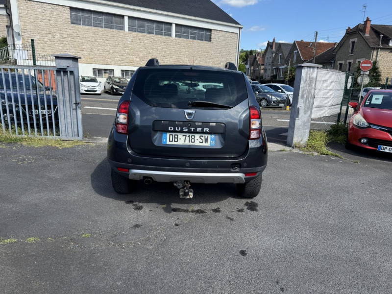 Photo 4 de l'offre de DACIA DUSTER 1.2 TCE - 125 PRESTIGE GPS   CLIM   ATTELAGE à 8990€ chez Triplo auto