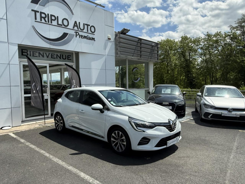 Renault CLIO 1.6 E-TECH HYBRIDE - 140 - BVA MULTI-MODES  INTENS GPS   CAMERA AR   CARPLAY Hybride BLANC Occasion à vendre