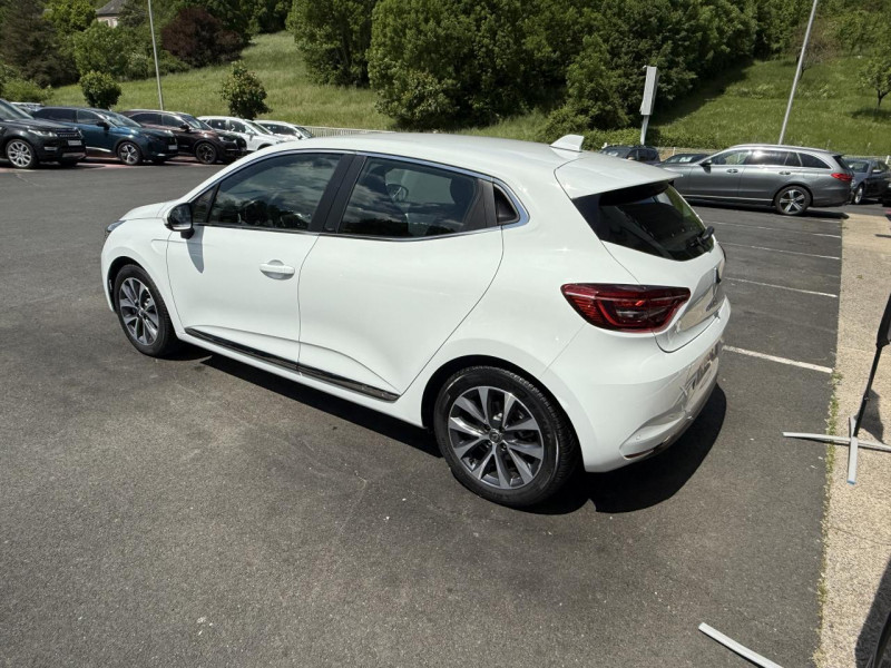 Photo 5 de l'offre de RENAULT CLIO 1.6 E-TECH HYBRIDE - 140 - BVA MULTI-MODES  INTENS GPS   CAMERA AR   CARPLAY à 17990€ chez Triplo auto