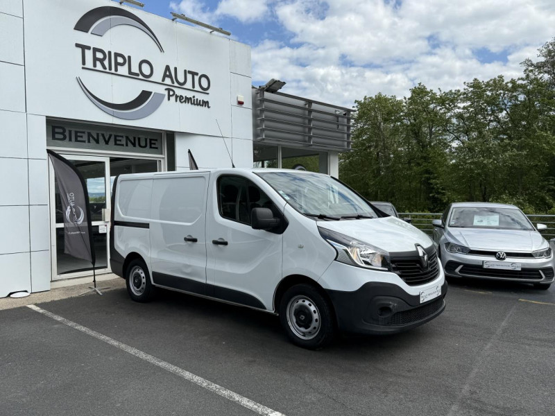 Renault TRAFIC L1H1 1000 KG 1.6 DCI - 120  FOURGON CONFORT L1H1 TVA RECUPERABLE   ATTELAGE DIESEL INCONNU Occasion à vendre