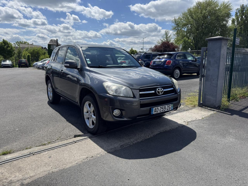 Photo 7 de l'offre de TOYOTA RAV 4 2.2 - 150 D-4D LIFE CLIM   ATTELAGE à 9990€ chez Triplo auto