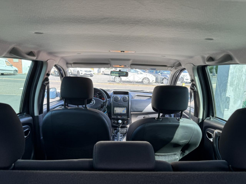 Photo 11 de l'offre de DACIA DUSTER 1.2 TCE - 125 PRESTIGE GPS   CLIM   ATTELAGE à 8990€ chez Triplo auto