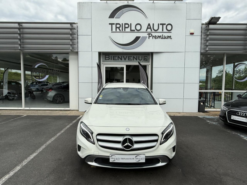 Photo 2 de l'offre de MERCEDES-BENZ GLA 200 D - BV 7G-DCT - SENSATION - GPS   CAMERA AR à 19990€ chez Triplo auto