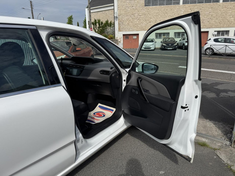 Photo 15 de l'offre de CITROEN C4 PICASSO 1.6 BLUEHDI - 120 S&S BVA FEEL GPS   CAMERA AR   RADAR AR à 11990€ chez Triplo auto