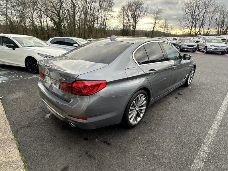 Photo 7 de l'offre de BMW SERIE 5 520D - BVA STEPTRONIC  G30 F90 SUIVI BMW LUXURY  - GPS   CAMERA AR à 23490€ chez Triplo auto