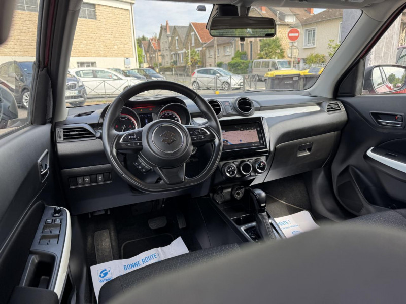 Photo 20 de l'offre de SUZUKI SWIFT 1.0 BOOSTERJET - BVA PACK GPS   CAMERA AR   CLIM à 14990€ chez Triplo auto