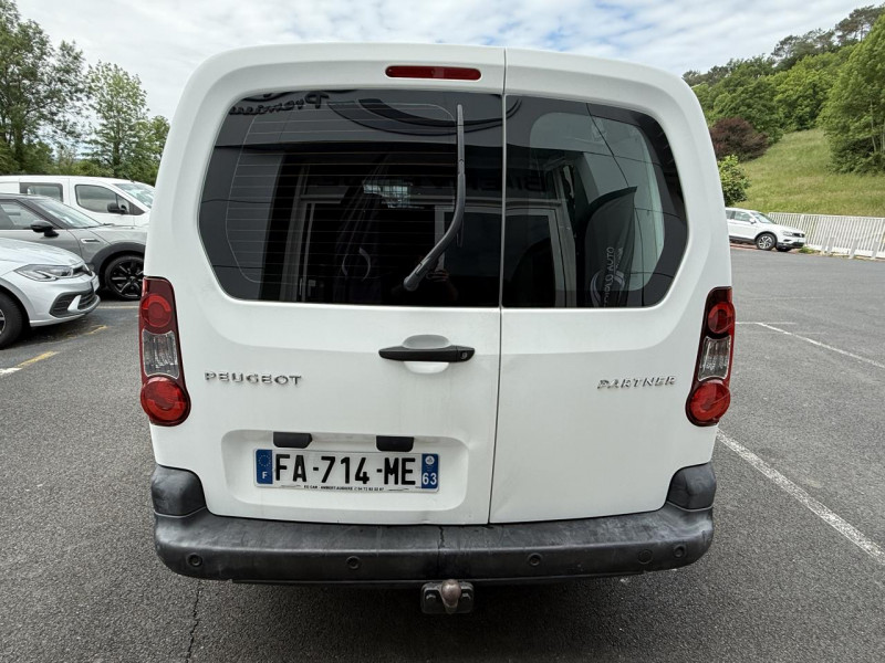 Photo 6 de l'offre de PEUGEOT PARTNER LONG 1.6 BLUEHDI - 100 CABINE APPROFONDIE GPS   ATTELAGE   RADAR AR à 13990€ chez Triplo auto