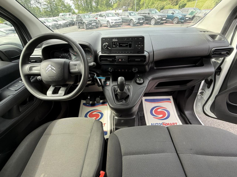 Photo 14 de l'offre de CITROEN BERLINGO 1.5 BLUEHDI - 75  III FOURGON FOURGON M WORKER 1000 KG PHASE 1 à 9990€ chez Triplo auto
