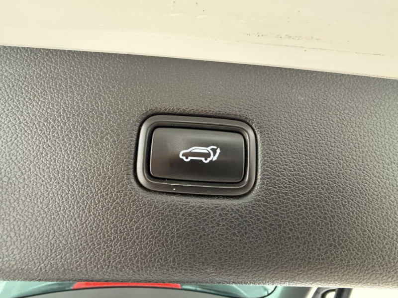 Photo 13 de l'offre de HYUNDAI TUCSON 1.6 CRDI - 136 - BV DCT-7   TOIT OUVRANT   GPS   CAMéRA AR à 19490€ chez Triplo auto