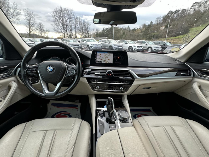Photo 16 de l'offre de BMW SERIE 5 520D - BVA STEPTRONIC  G30 F90 SUIVI BMW LUXURY  - GPS   CAMERA AR à 23490€ chez Triplo auto