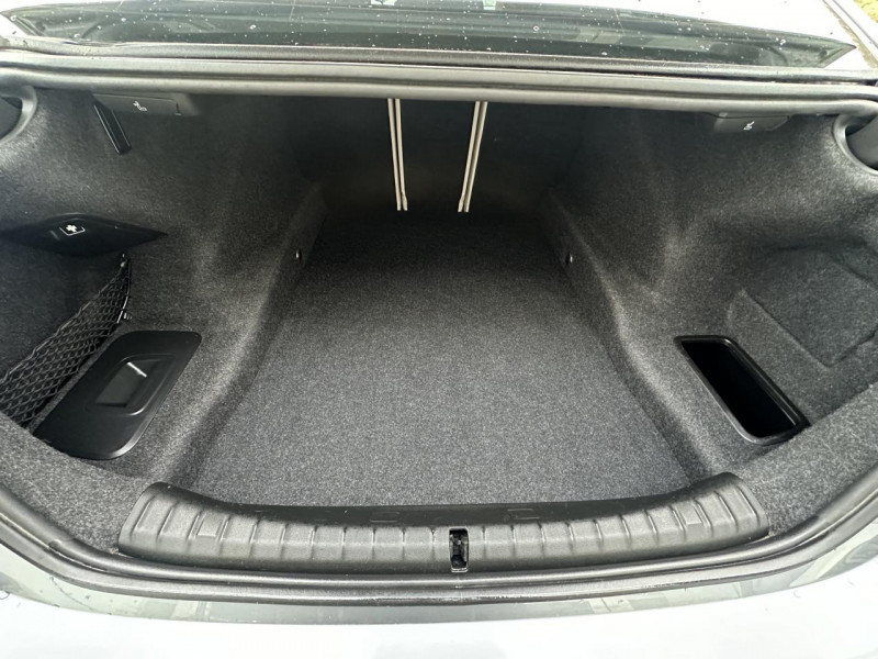 Photo 12 de l'offre de BMW SERIE 5 520D - BVA STEPTRONIC  G30 F90 SUIVI BMW LUXURY  - GPS   CAMERA AR à 23490€ chez Triplo auto