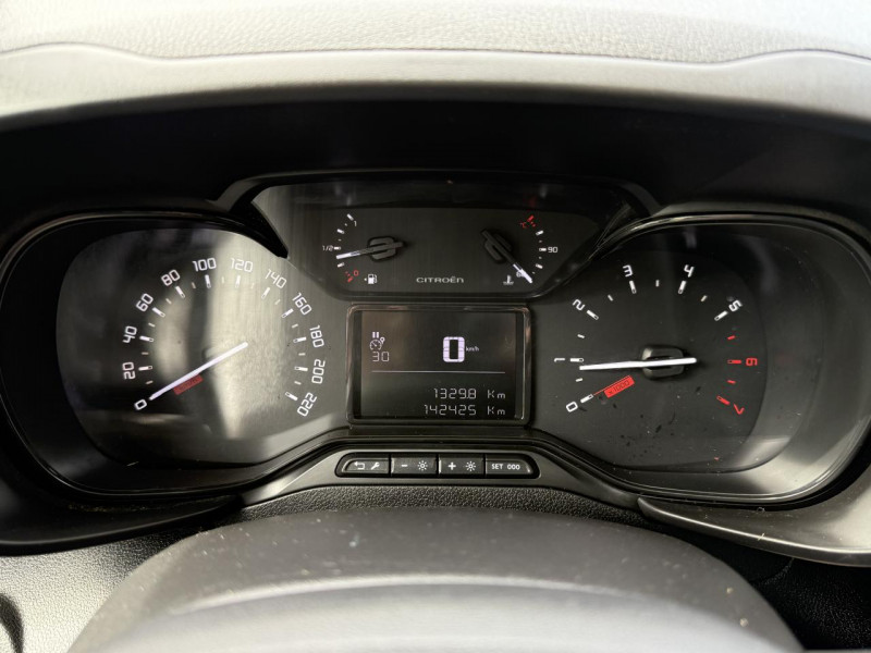 Photo 16 de l'offre de CITROEN BERLINGO 1.5 BLUEHDI - 75  III FOURGON FOURGON M WORKER 1000 KG PHASE 1 à 9990€ chez Triplo auto