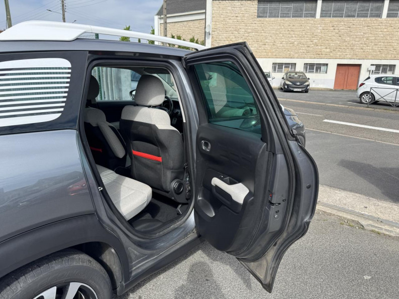 Photo 13 de l'offre de CITROEN C3 AIRCROSS 1.5 BLUEHDI - 100 S&S SHINE GPS   RADAR AR   CLIM à 10990€ chez Triplo auto