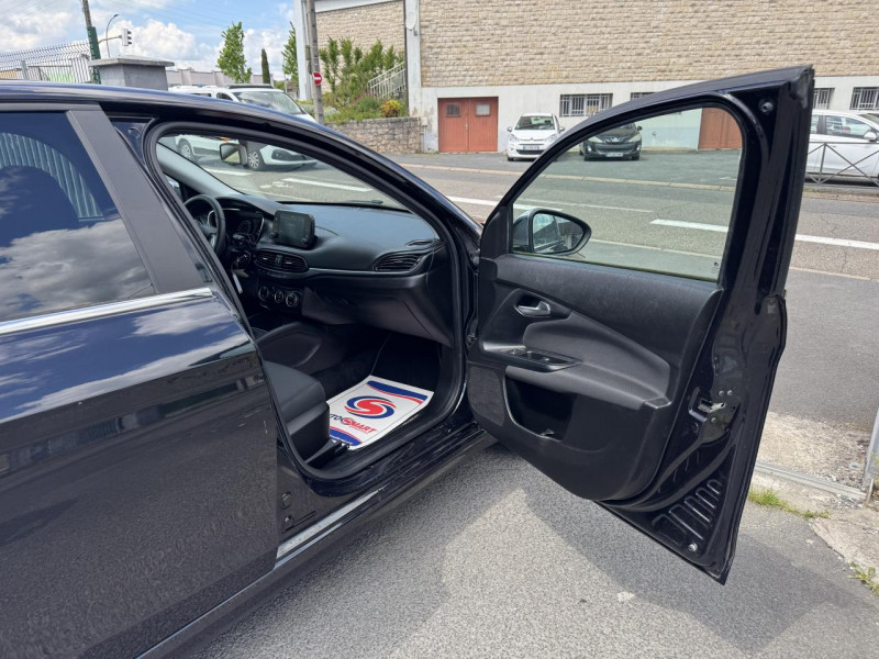 Photo 14 de l'offre de FIAT TIPO 1.4I - 95 S&S MIRROR CLIM   RADAR AR à 10990€ chez Triplo auto