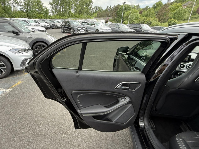 Photo 30 de l'offre de MERCEDES-BENZ GLA 180 CDI  - BM SENSATION GPS   CAMERA AR   CLIM à 15990€ chez Triplo auto