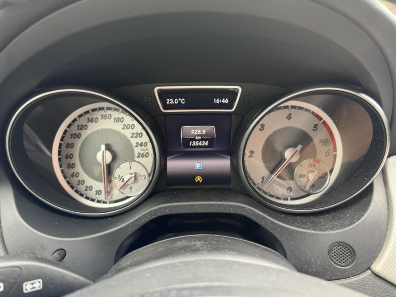Photo 21 de l'offre de MERCEDES-BENZ GLA 180 CDI  - BM SENSATION GPS   CAMERA AR   CLIM à 15990€ chez Triplo auto