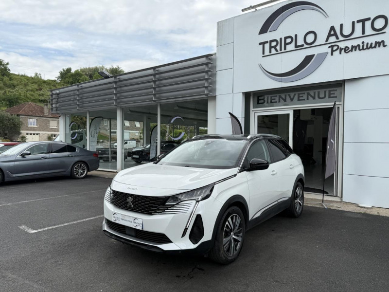 Photo 3 de l'offre de PEUGEOT 3008  1.5 BLUEHDI S&S - 130 - BV EAT8  ALLURE PACK GPS   CAMERA AR   CARPLAY à 19990€ chez Triplo auto