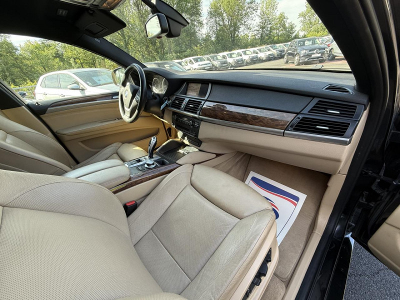 Photo 15 de l'offre de BMW X6 XDRIVE 50I - BVA  LUXE STEPTRONIC GPS   CAMERA AR   ATTELAGE  à 19990€ chez Triplo auto