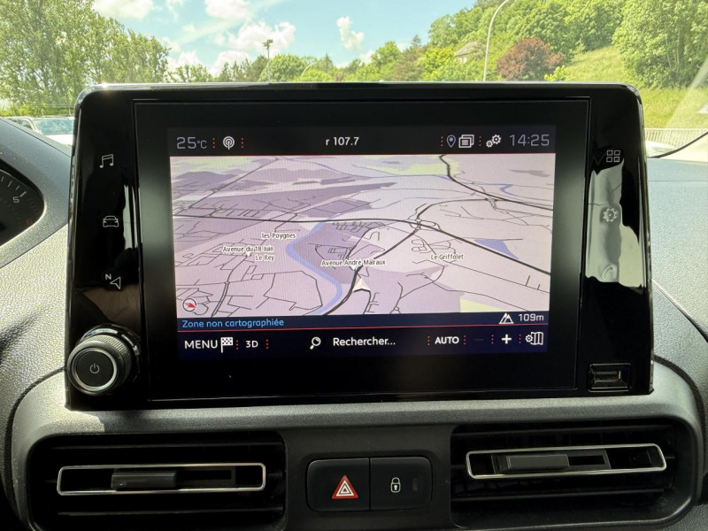 Photo 19 de l'offre de PEUGEOT RIFTER STANDARD 1.5 BLUEHDI S&S - 100  STYLE GPS   RADAR AR   CARPLAY   CLIM à 17990€ chez Triplo auto