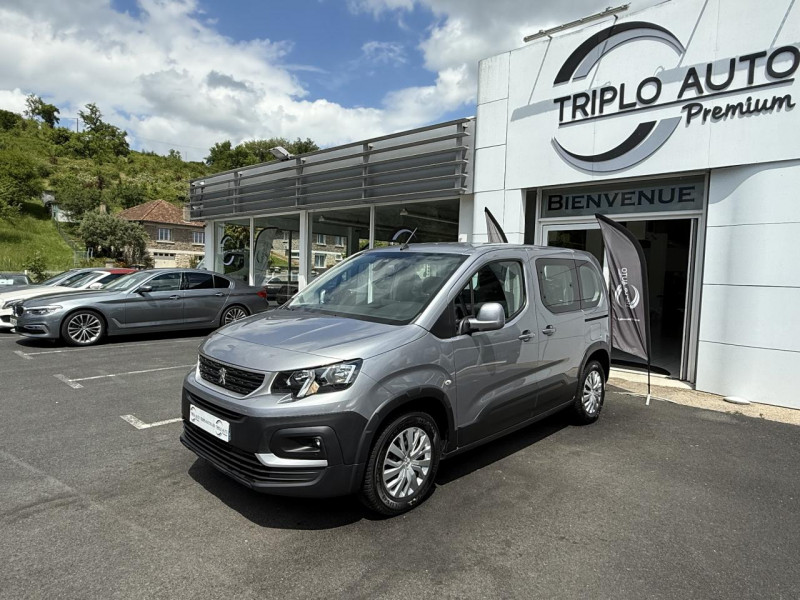 Photo 3 de l'offre de PEUGEOT RIFTER STANDARD 1.5 BLUEHDI S&S - 100  STYLE GPS   RADAR AR   CARPLAY   CLIM à 17990€ chez Triplo auto