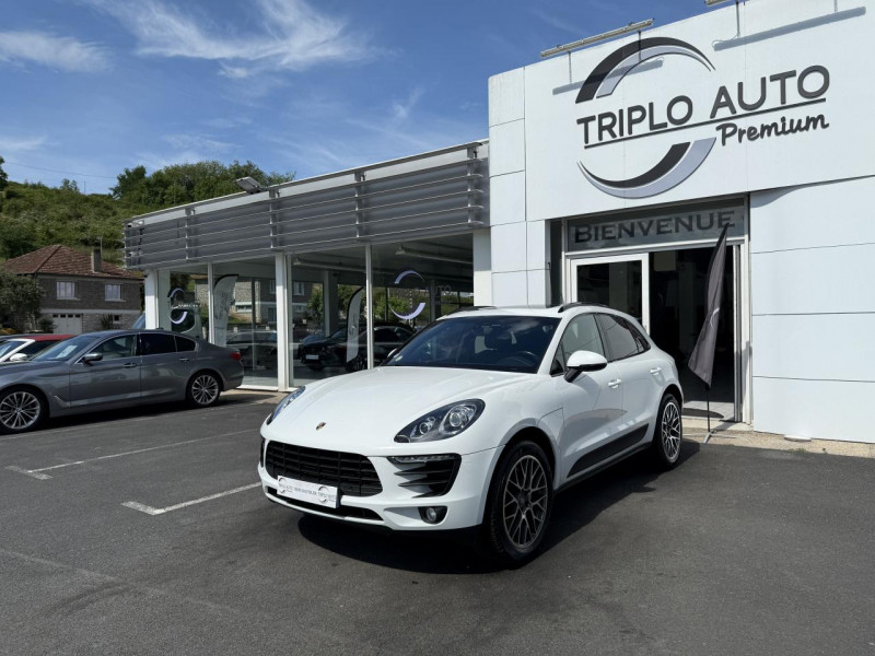 Photo 3 de l'offre de PORSCHE MACAN 3.0 V6 TDI - BV PDK - CAMERA AR   TOIT OUVRANT   GPS à 35990€ chez Triplo auto
