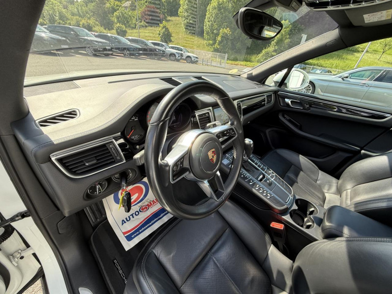 Photo 10 de l'offre de PORSCHE MACAN 3.0 V6 TDI - BV PDK - CAMERA AR   TOIT OUVRANT   GPS à 35990€ chez Triplo auto