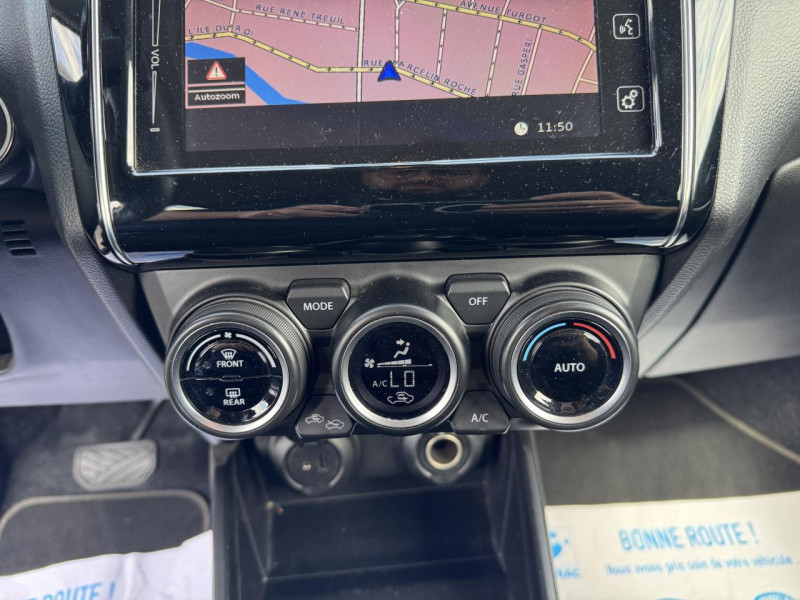 Photo 33 de l'offre de SUZUKI SWIFT 1.0 BOOSTERJET - BVA PACK GPS   CAMERA AR   CLIM à 14990€ chez Triplo auto