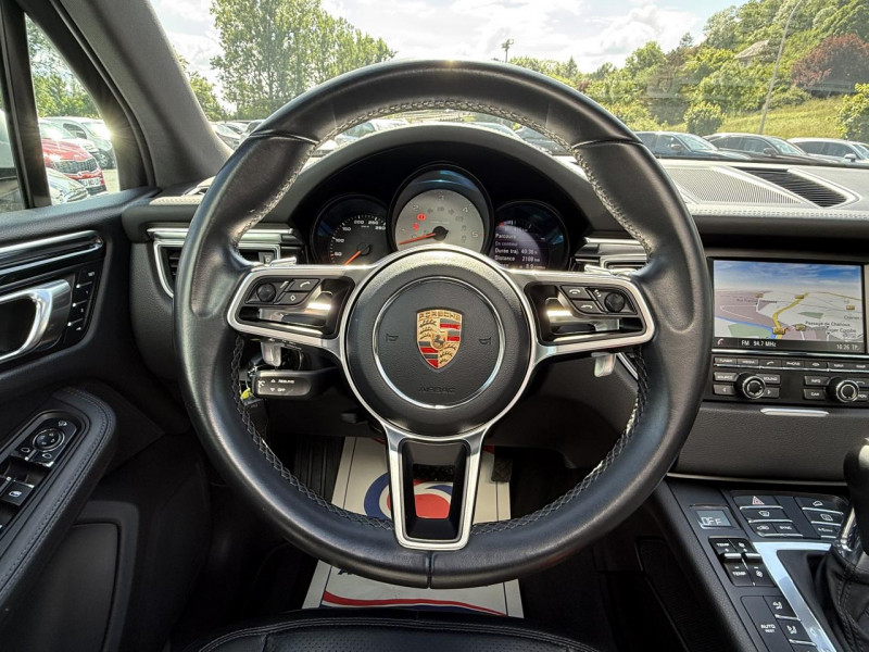 Photo 21 de l'offre de PORSCHE MACAN 3.0 V6 TDI - BV PDK - CAMERA AR   TOIT OUVRANT   GPS à 35990€ chez Triplo auto