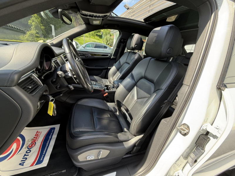 Photo 9 de l'offre de PORSCHE MACAN 3.0 V6 TDI - BV PDK - CAMERA AR   TOIT OUVRANT   GPS à 35990€ chez Triplo auto