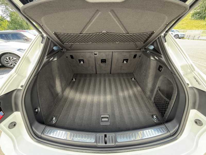 Photo 12 de l'offre de PORSCHE MACAN 3.0 V6 TDI - BV PDK - CAMERA AR   TOIT OUVRANT   GPS à 35990€ chez Triplo auto
