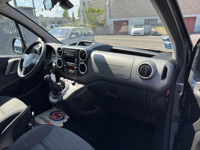 Photo 17 de l'offre de CITROEN BERLINGO 1.6 BLUEHDI - 100  COMBI XTR   ATTELAGE   RADAR AR à 13990€ chez Triplo auto