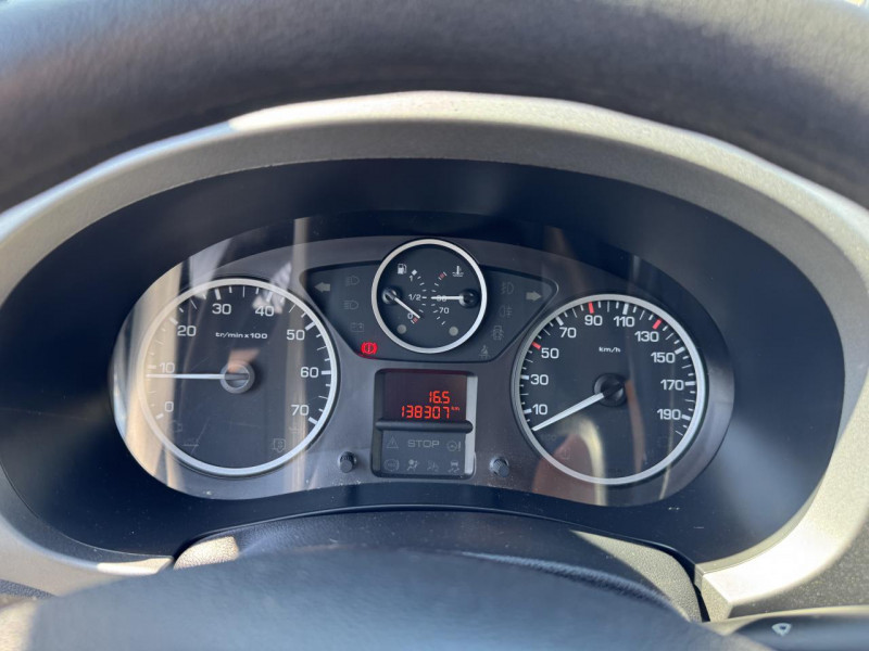 Photo 28 de l'offre de CITROEN BERLINGO 1.6 BLUEHDI - 100  COMBI XTR   ATTELAGE   RADAR AR à 13990€ chez Triplo auto