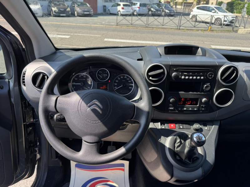 Photo 24 de l'offre de CITROEN BERLINGO 1.6 BLUEHDI - 100  COMBI XTR   ATTELAGE   RADAR AR à 13990€ chez Triplo auto