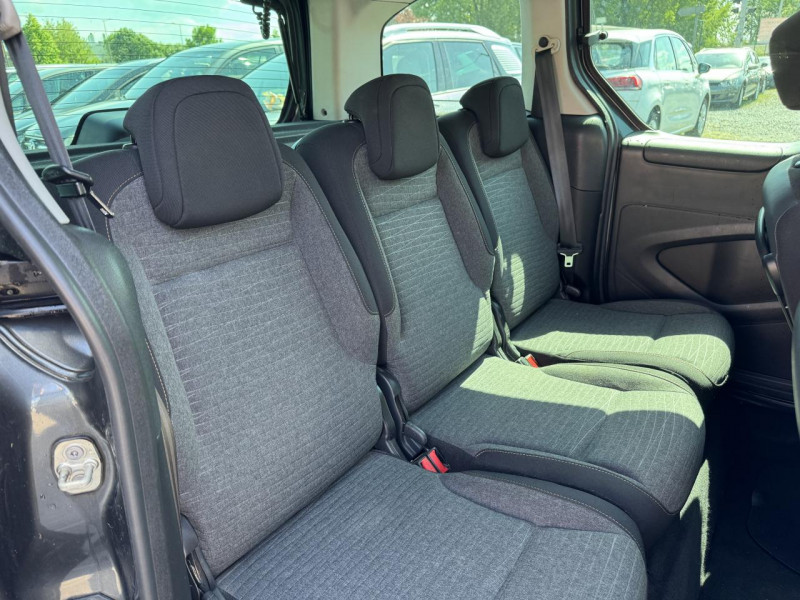 Photo 13 de l'offre de CITROEN BERLINGO 1.6 BLUEHDI - 100  COMBI XTR   ATTELAGE   RADAR AR à 13990€ chez Triplo auto