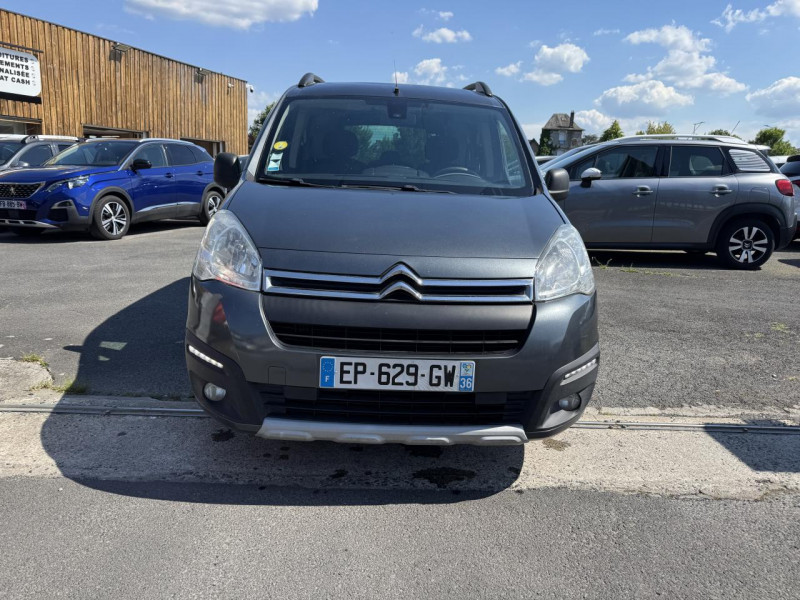 Photo 8 de l'offre de CITROEN BERLINGO 1.6 BLUEHDI - 100  COMBI XTR   ATTELAGE   RADAR AR à 13990€ chez Triplo auto