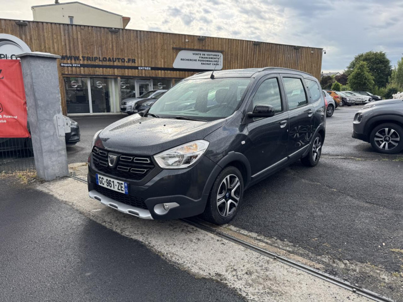 Dacia LODGY 1.3 TCE FAP - 130 7PL STEPWAY GPS   CAMERA AR   ATTELAGE ESSENCE GRIS FONCE Occasion à vendre