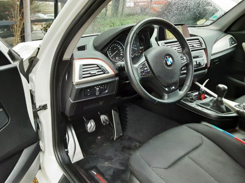 Photo 39 de l'offre de BMW SERIE 1 116d EfficientDynamics Edition 116 ch Business à 14990€ chez Centrale Auto Marché Mussidan