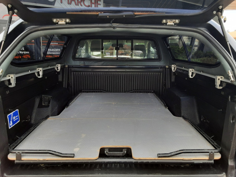 Photo 18 de l'offre de FORD RANGER PICK-UP KING CAB 170CV S/S 4WD XLT à 31500€ chez Centrale Auto Marché Mussidan