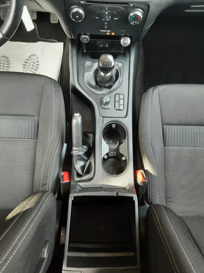 Photo 38 de l'offre de FORD RANGER PICK-UP KING CAB 170CV S/S 4WD XLT à 31500€ chez Centrale Auto Marché Mussidan