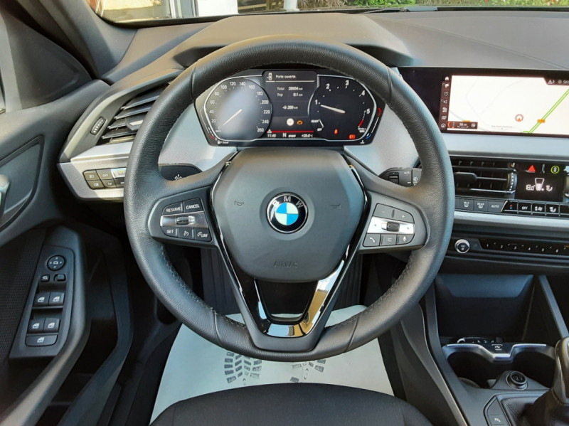 Photo 45 de l'offre de BMW SERIE 1 116d F40 Luxury à 24990€ chez Centrale Auto Marché Mussidan