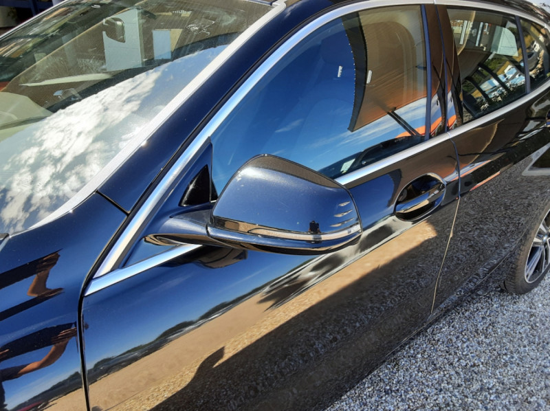 Photo 11 de l'offre de BMW SERIE 1 116d F40 Luxury à 24990€ chez Centrale Auto Marché Mussidan