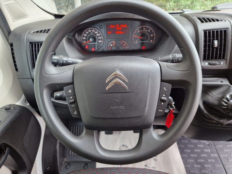 Photo 30 de l'offre de CITROEN JUMPER CAISSE 20M3 BLUEHDi 160 BVM6 CONFORT à 26990€ chez Centrale Auto Marché Mussidan